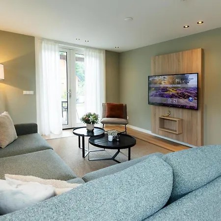 Bos Met Hottub | 6 Personen - Valley * Wekerom