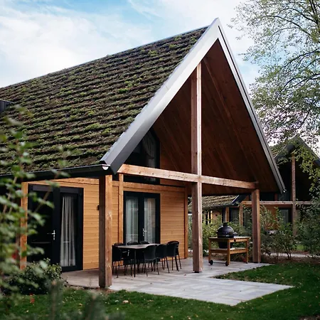 Bos Met Hottub | 6 Personen - Valley * Wekerom