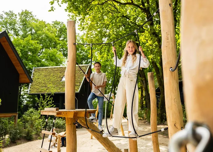 Bos Met Hottub | 6 Personen - Valley Wekerom
